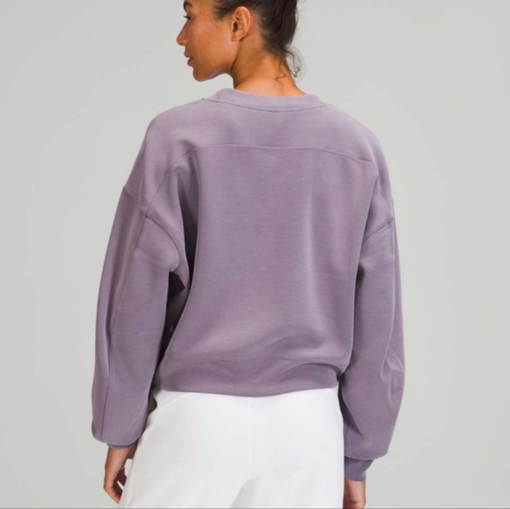 Lululemon Softstreme Perfectly Oversized Cropped Crew Womens Sz 4 Lavender Dust - Picture 2 of 10